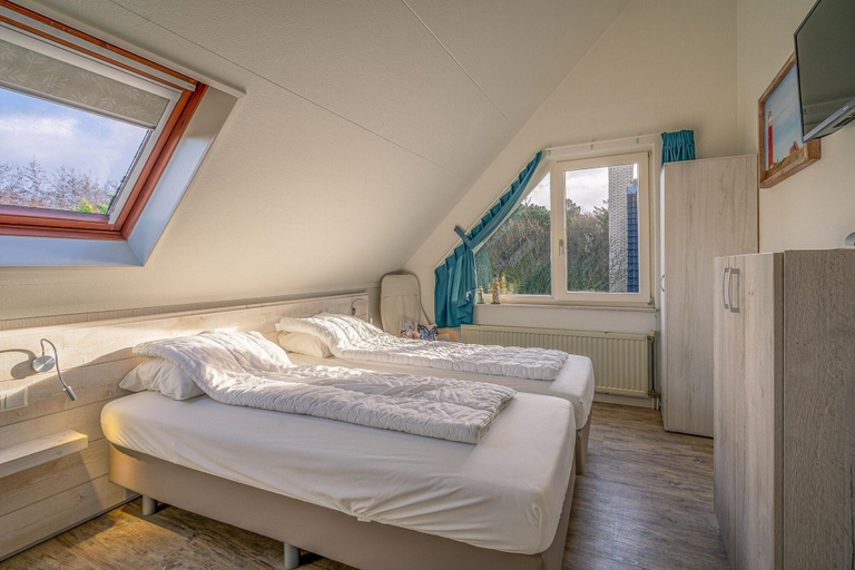 Room 5, Charming Villa Near the sea and Forest, Texel
