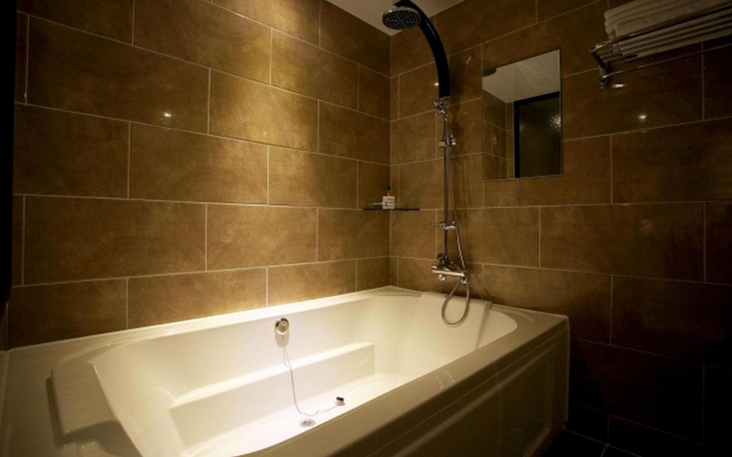 Bathroom 5, Icheon Boutique XYM, Icheon