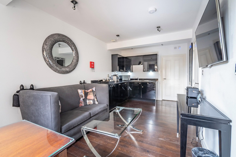 Others 5, Strozzi Palace Suites by Mansley, Gloucestershire
