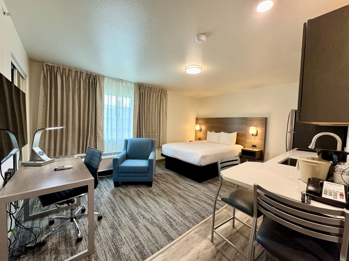 Bedroom 2, Alaska's Select Inn Wasilla, Matanuska-Susitna
