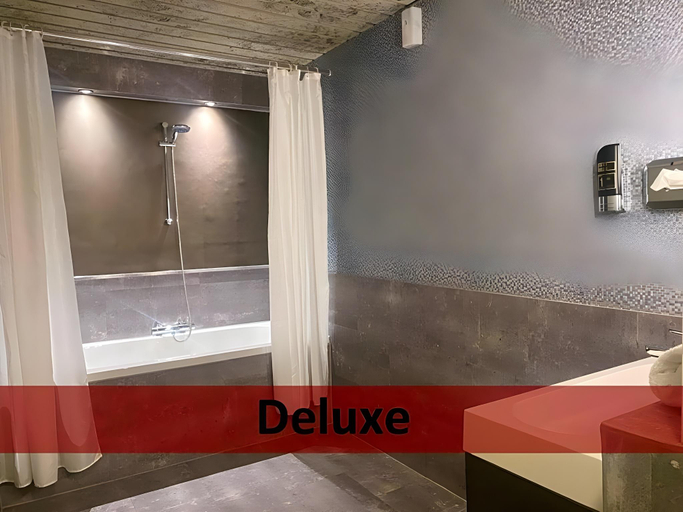 Bathroom 4, Grand Hotel Central, Rotterdam