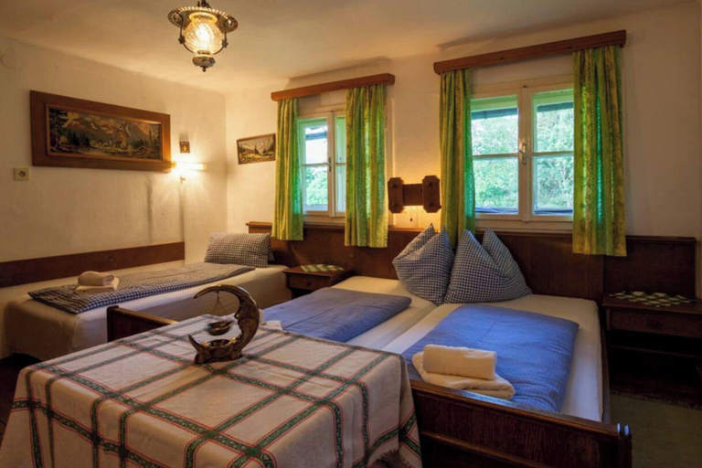Bedroom 4, Mountain-view Cottage 15 Beds-pets Welcome, Zell am See