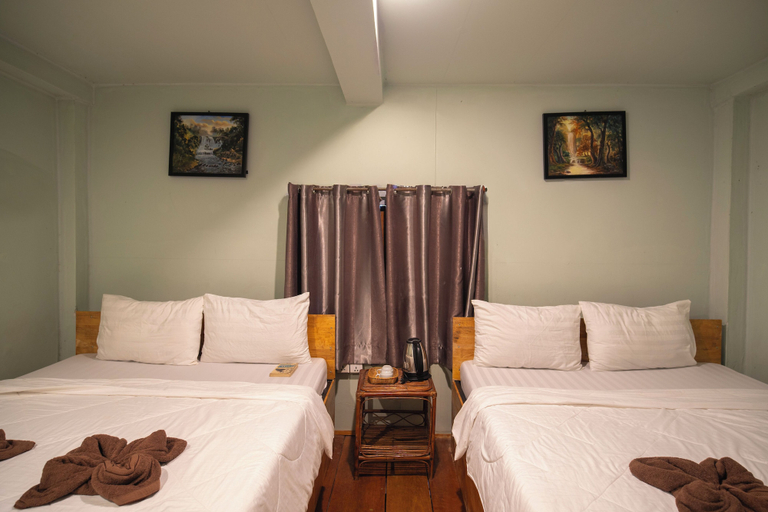 Bedroom 5, The Cliff Hostel, Sihanoukville