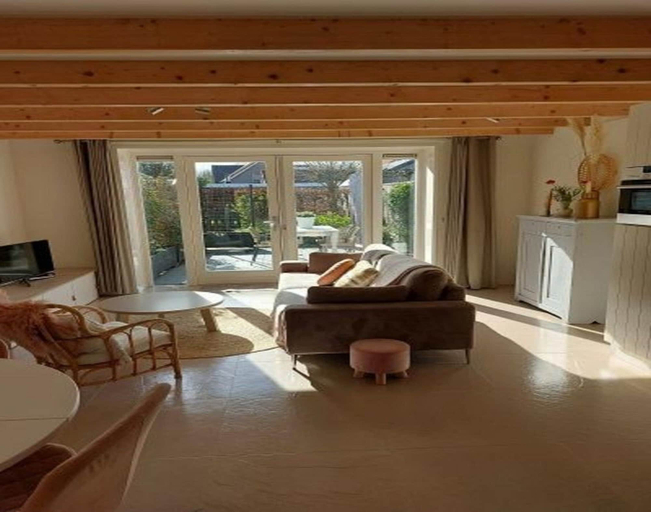 Dining, Dirkshorn Holiday Home for 4, Harenkarspel