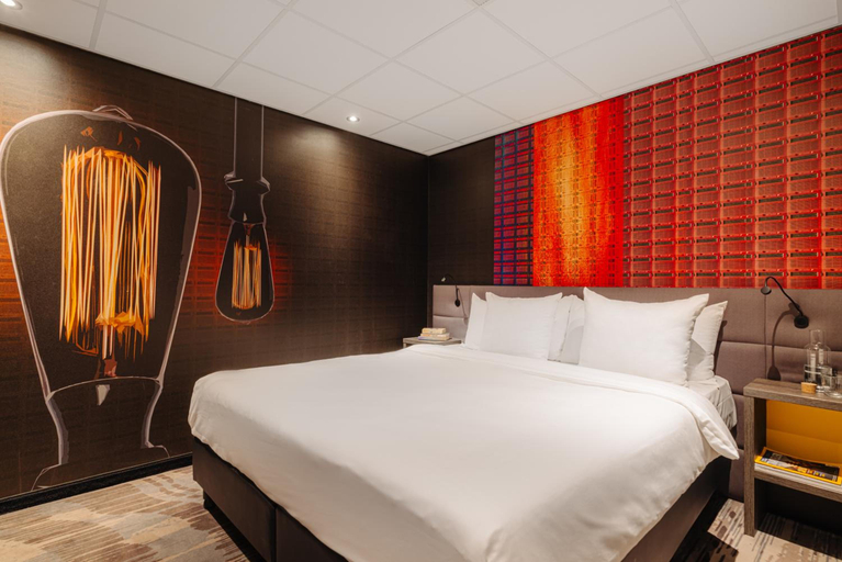 Bedroom 2, Leonardo Hotel Eindhoven City Center, Eindhoven
