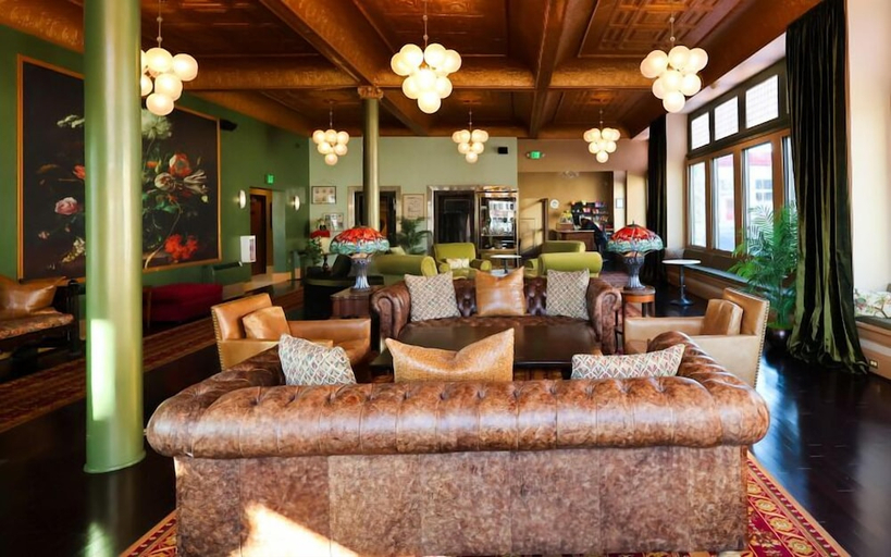 Public Area, Belvada Hotel, Nye