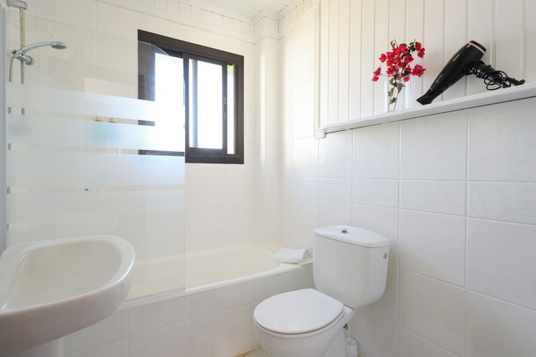 Bathroom 4, Bandama Golf Hotel by Airnest, Las Palmas