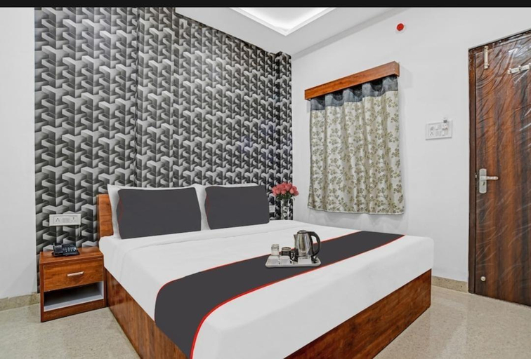 Bedroom 5, FabHotel Shivay, Indore