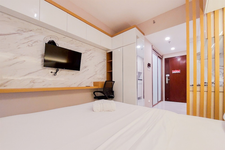 Bedroom 2, Wonderful And Comfortable Studio Sky House Bsd Apartment, South Tangerang