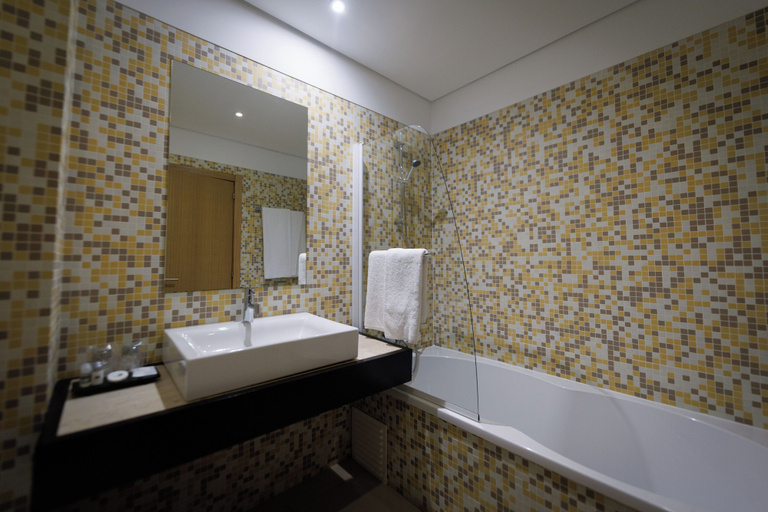 Bathroom 3, Hotel Folgosa Douro, Armamar