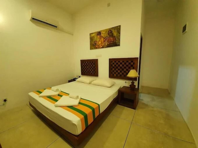 Room 4, Oga Reach Yala, Thissamaharama