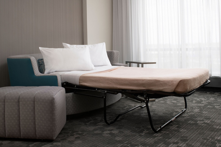Bedroom 3, Courtyard by Marriott Edina Bloomington, Hennepin