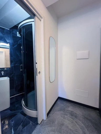 Bathroom 5, Hotel Le Grazie, La Spezia