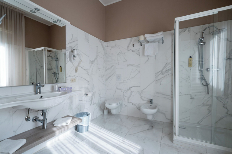 Bathroom 4, BEST WESTERN HOTEL OLIMPIA IMOLA, Bologna