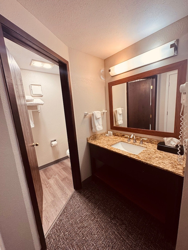 Bathroom 4, Wingate by Wyndham Anchorage Downtown/Ship Creek, Anchorage