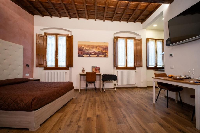 Room 2, Cennini 6, Florence