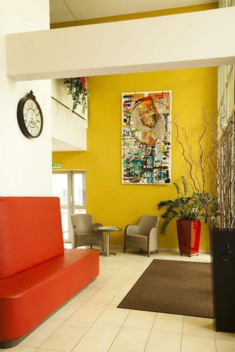 Public Area, Residhome Reims Centre, Marne