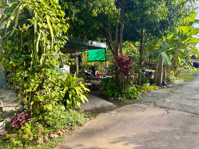 Others 5, Bansuan Resort, Long