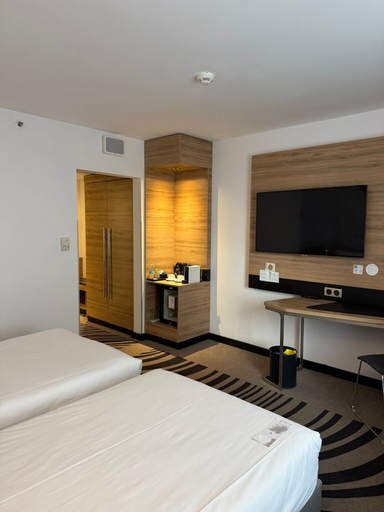 Bedroom 3, Novotel Poznan Centrum, Poznań City
