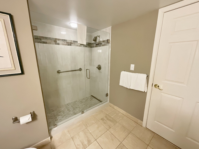 Bathroom 4, Exquisite 2 bedroom ocean view unit - 2003 Brighton - Kingston Plantation 2 Condo, Horry