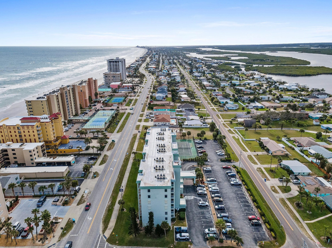 Aerial view 2, Ocean Terrace Club 604, Volusia
