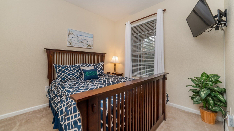 Room 4, Windsor Hills Resort 3 Bedroom 2nd Floor Condo with Resort Access 3 Condo, Osceola