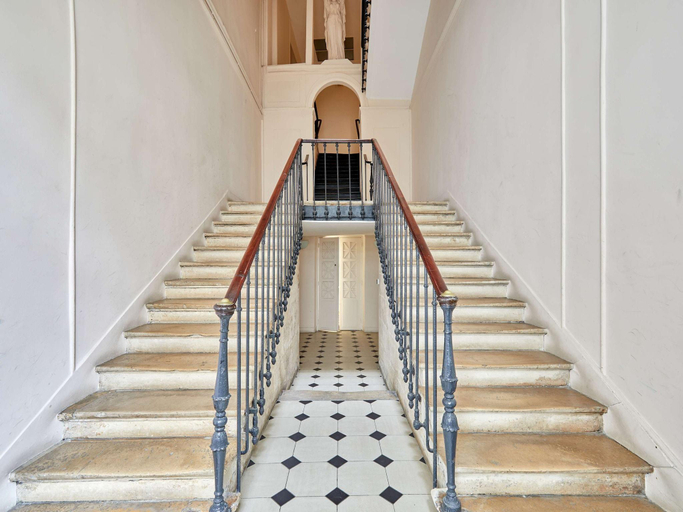 3, Modern Studio-faubourg Saint-honore, Paris