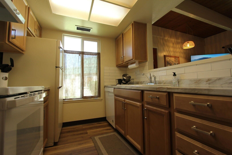Private kitchen 2, Tkc0604 - Betty Ann's Place 2 Bedroom Condo, El Dorado