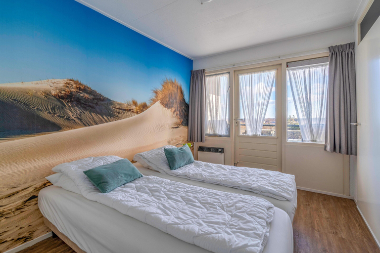 Room 3, 2 Person Apartment With Island View, Texel