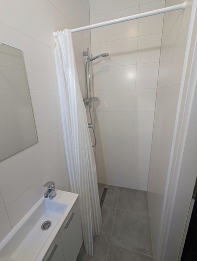 Bathroom 3, Vila Matliare, Poprad