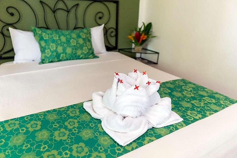 Bedroom 4, Maya Tulipanes, Palenque