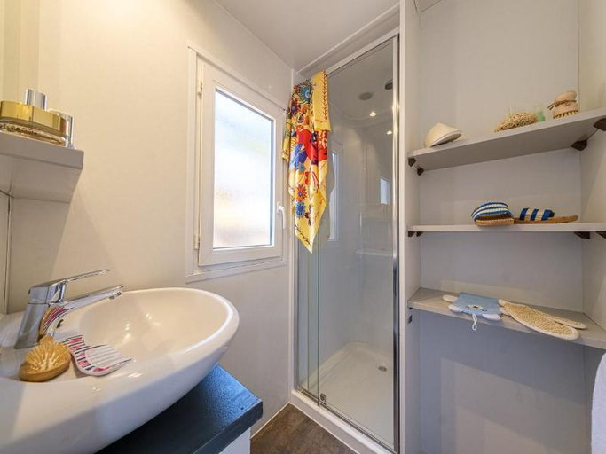 Bathroom 4, Camping Torre de la Mora, Tarragona