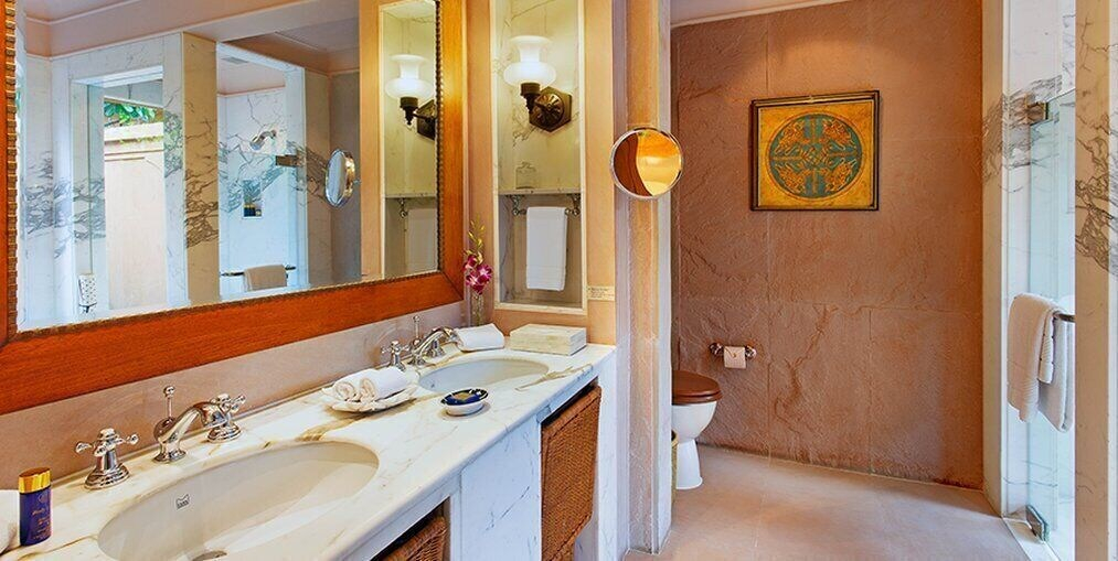 Bathroom 5, The Oberoi Rajvilas, Jaipur