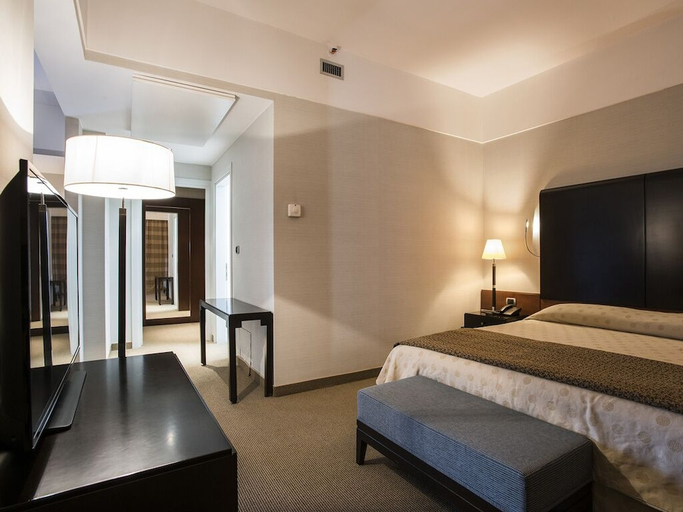Bedroom 2, Fly On Hotel, Bologna