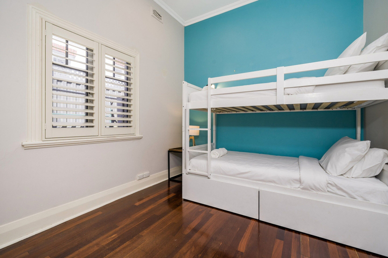 Room 5, Incredible 3-bed Renovated Home With Huge Garden, Perth