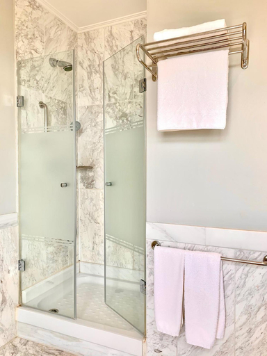 Bathroom 5, Thermae Sylla Spa Wellness Hotel, Central Greece