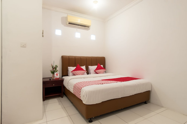 Bedroom 2, Hotel O Titipapan Residence, Medan