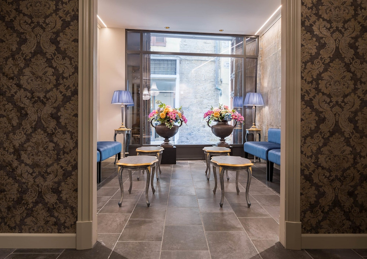 Public Area, Hotel Torre Guelfa, Florence