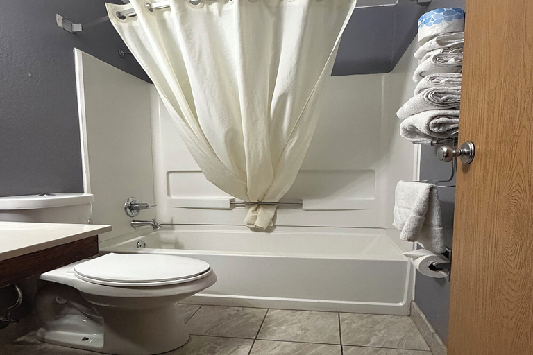Bathroom 3, Coratel Inn and Suites by Jasper Stillwater, Washington
