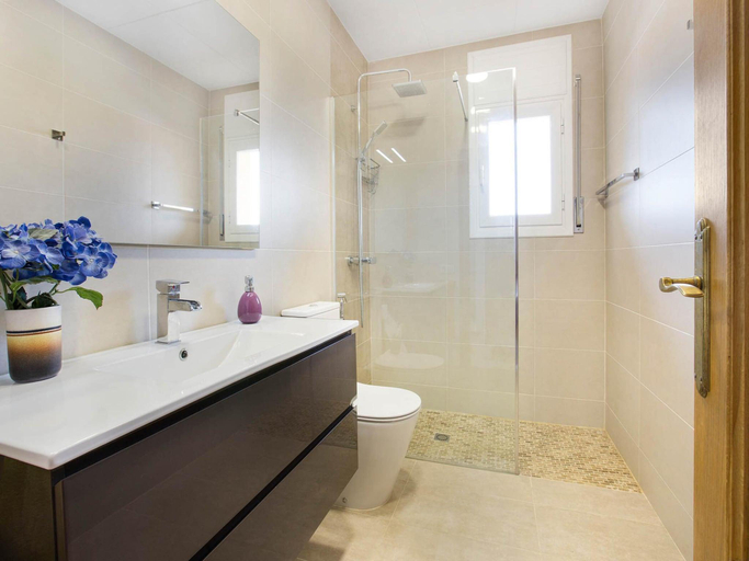 3, Charming 3-bedroom villa in Lloret de Mar, Girona