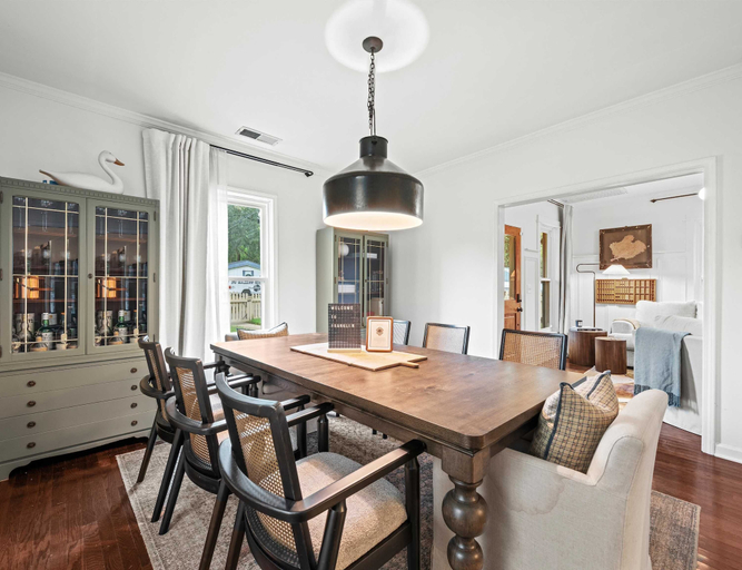 Dining 2, The Franklin House, Home for 6, Williamson