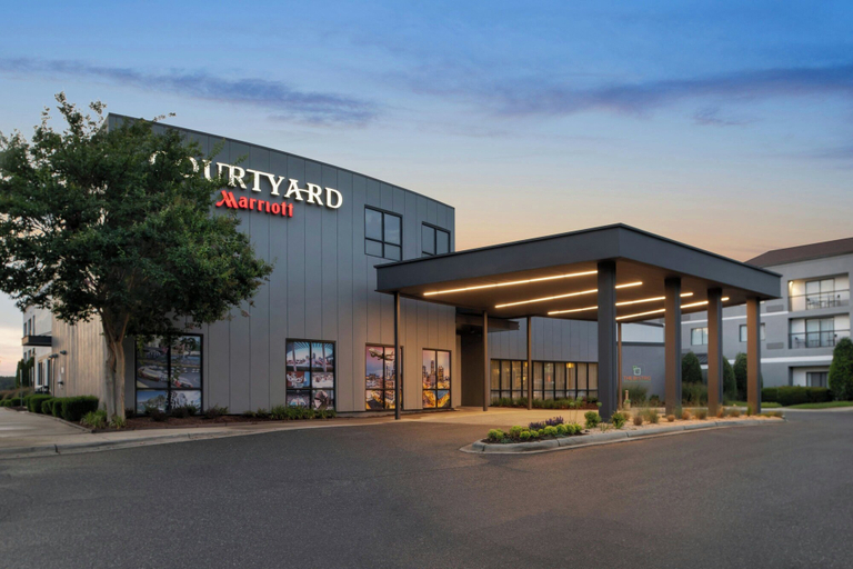 Exterior & Views 2, Courtyard by Marriott Charlotte Airport North, Mecklenburg