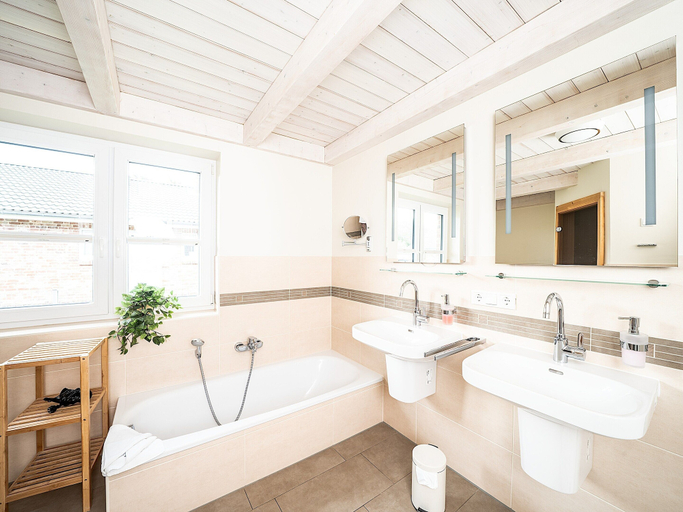 Bathroom 2, Ferienhaus in Dagebuell im Skandinavischen Stil, Nordfriesland