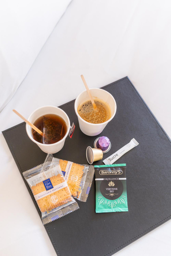 Food & Drinks 4, B&B Hotel NANTES Parc Expos La Beaujoire, Loire-Atlantique