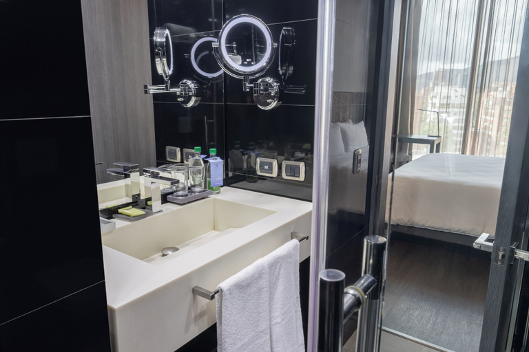 Bathroom 4, GHL BIOXURY HOTEL, Santafé de Bogotá