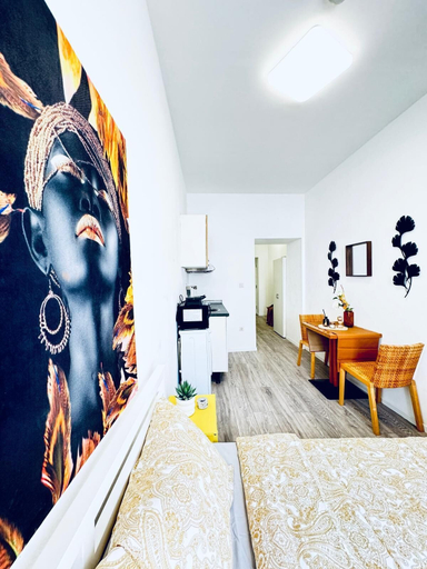 Room 5, Cozy and Affordable Palace Studio, Wien