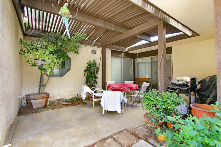 Room 4, Sunny Azusa Hideaway Near APU Trails Easy LA Access, Los Angeles