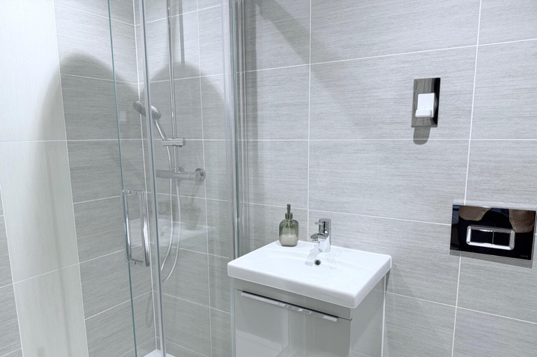 Bathroom 4, Luxury House - Sleeps 6 - Near Nec, Parking, Solihull