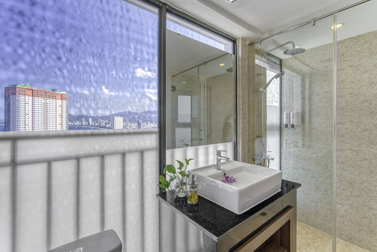 Bathroom 2, TK Nha Trang Hotel, Nha Trang