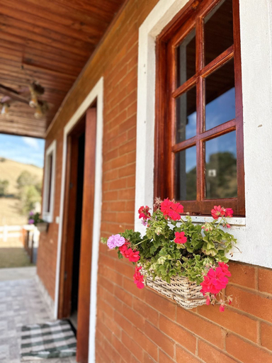 Front of property, La Domita, Camanducaia